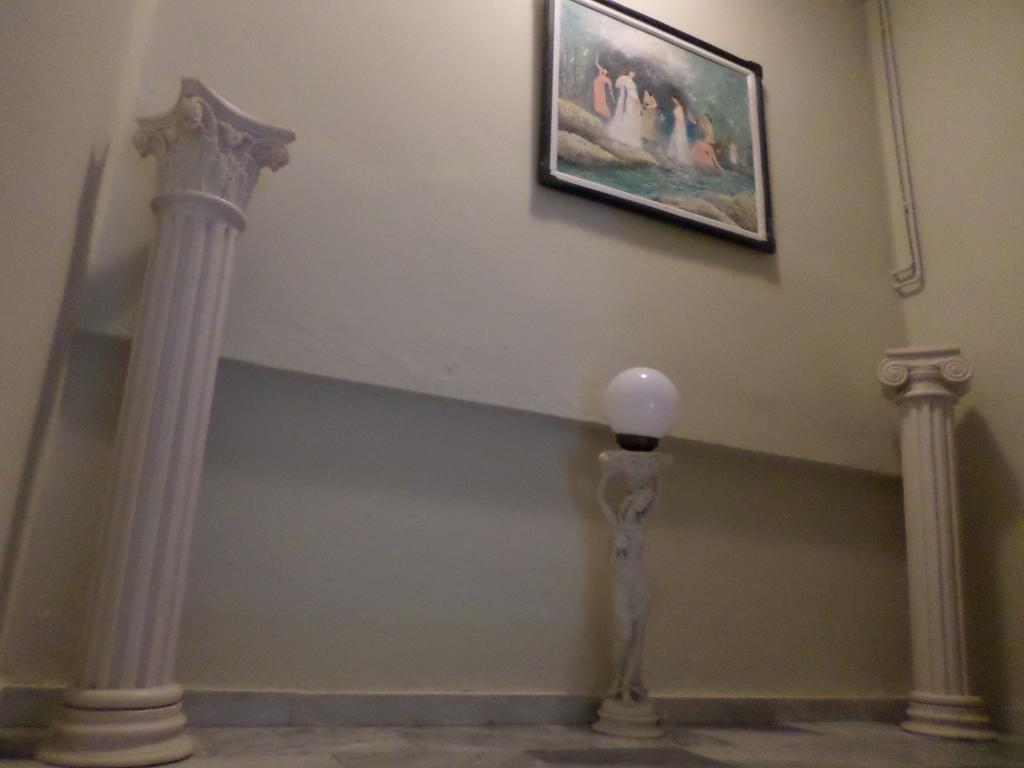 Hotel Dioni Paralía エクステリア 写真