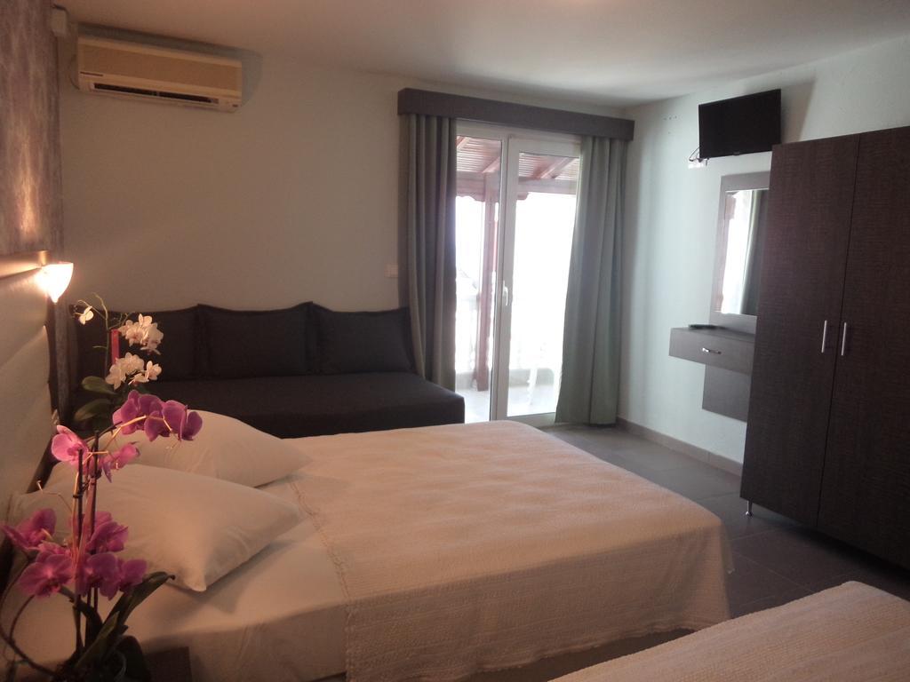 Hotel Dioni Paralía 部屋 写真